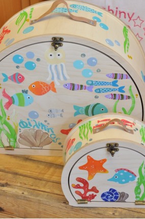 Ξύλινα Κουτιά Βάφτισης Handpainted Suitcase Set